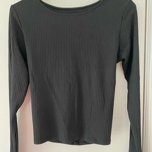 Ribbed Athletic Long-Sleeve Top